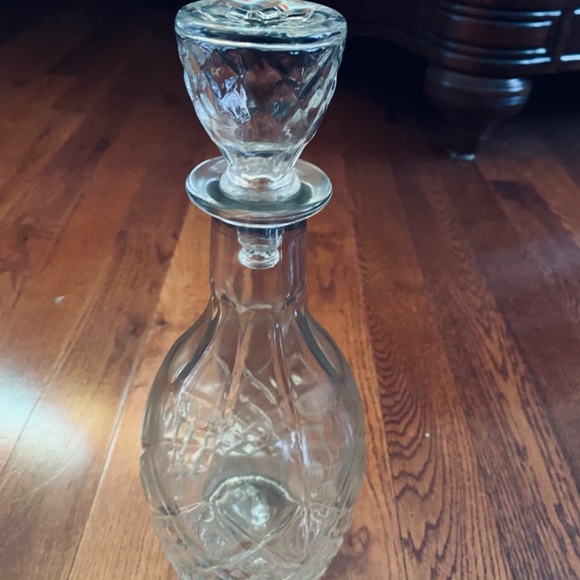 1967 London winery decanter - Picture 3 of 3